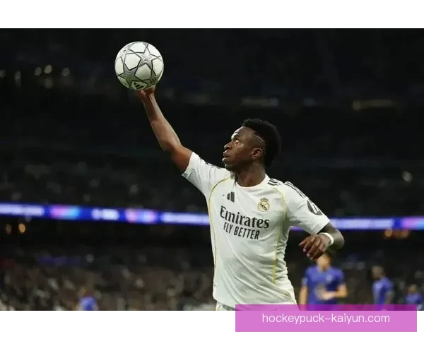 齐达内在皇马执教期间表现稳健，赢得多项重大荣誉。